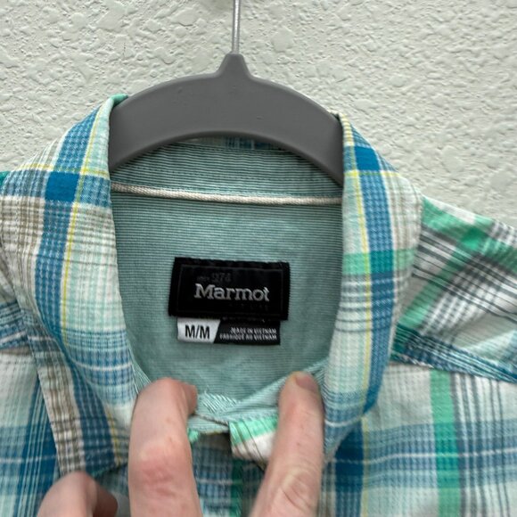 Marmot Plaid Long Sleeve Button Up Shirt w Pockets Womens size Medium - Picture 2 of 8